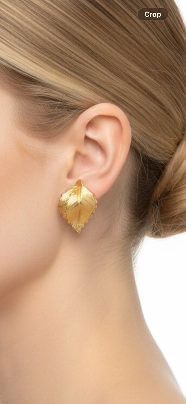 Vintage Signed GIOVANNI Gold Tone Double Leaf CLIP ON Earrings $28